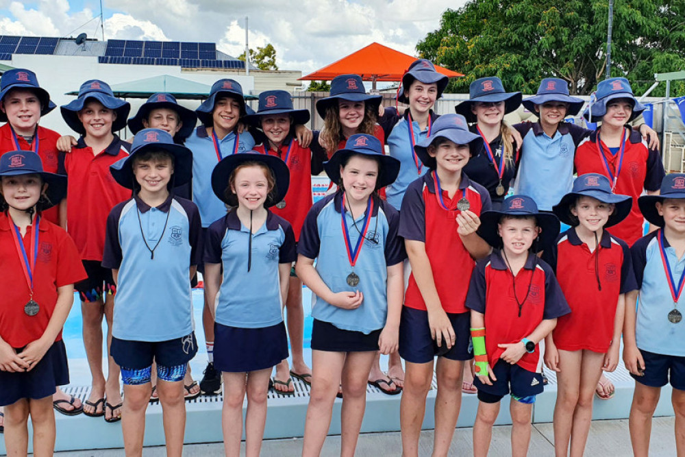 The 2021 Bunker’s Hill State School Champions and Runners-up Age Champions.