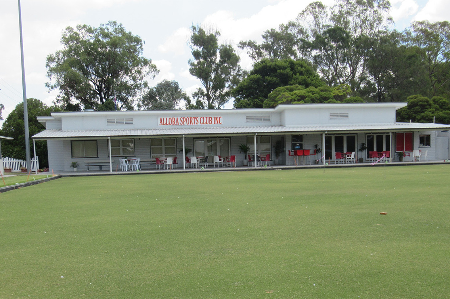 Sports Club supports Historical Society - feature photo