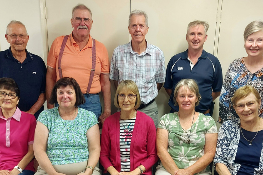 Back row L to R: Stuart Campbell (Life Member); Victor Iversen; Michael Campbell (Vice President); Trevor Martin (IT); Sally Wadsworth (Committee). Front row L to R: Gale Ward (Exhibiton Co-ordinator); Michelle Campbell (Treasurer); Jan Stewart (President); Glenda Guy (Secretary); Joan Wylde.