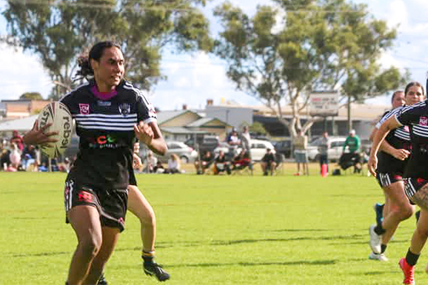 Bears women on the charge.
