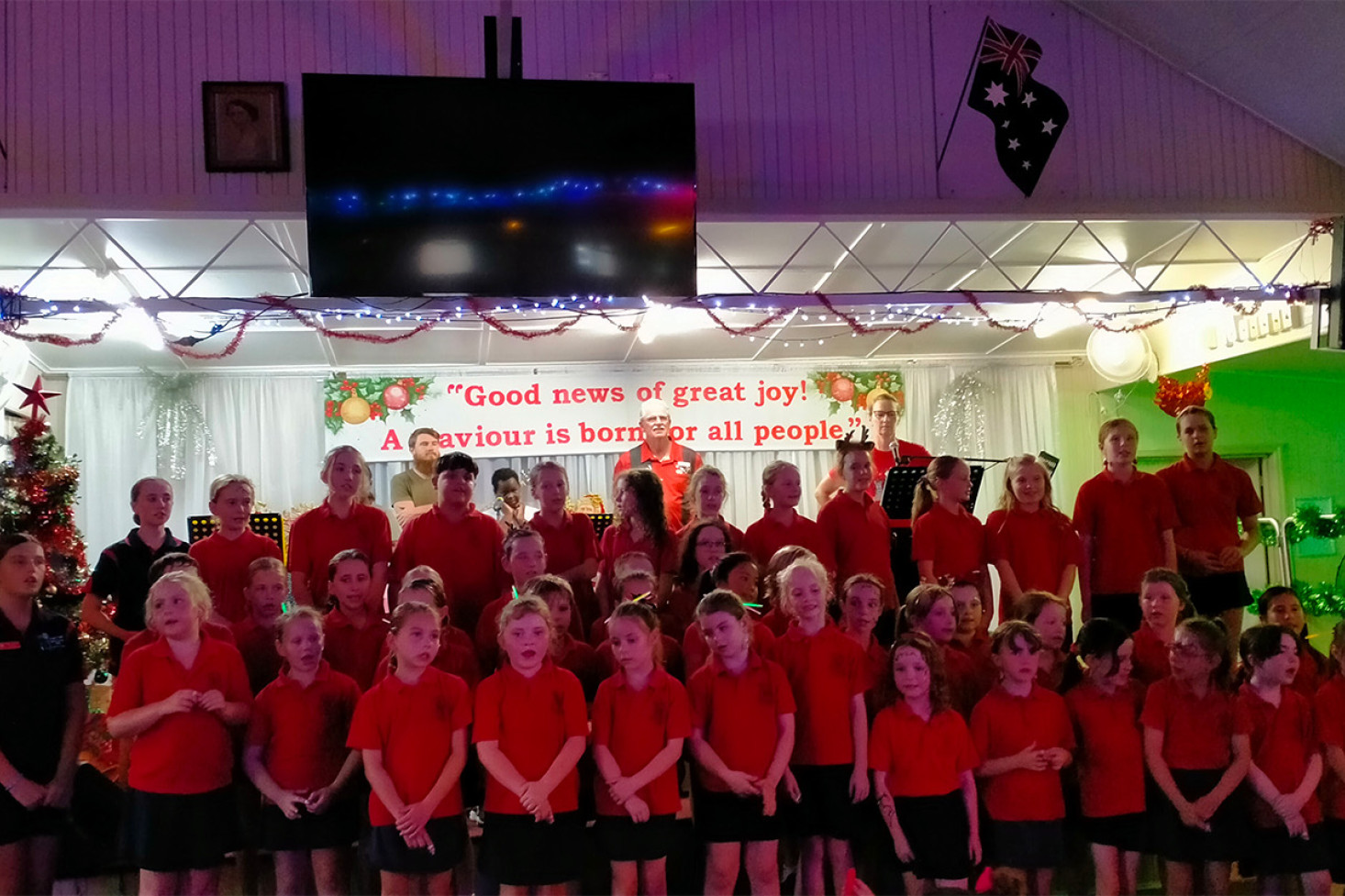 The Bunker's Hill State School choir performs.