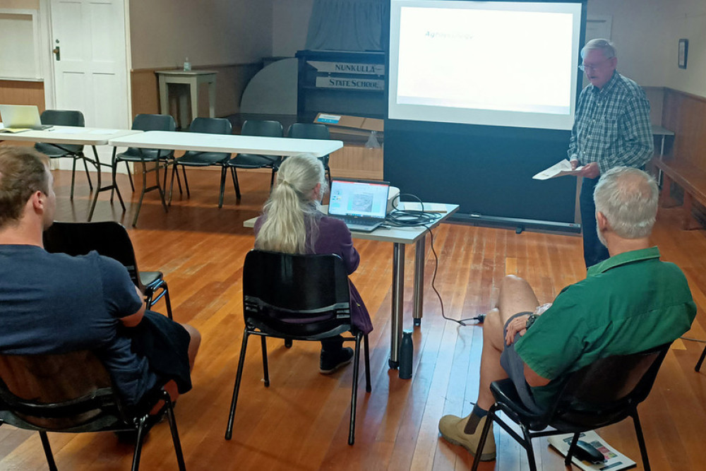 Ken Keith provided a thought-provoking presentation titled ‘Transitioning to Agro-Ecology in Australian Agriculture - The Landcare Way’.