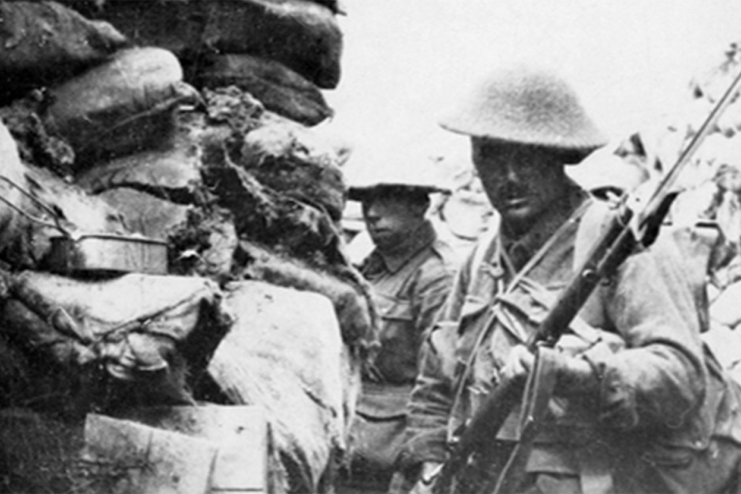 Anzacs 53rd Battalion minutes before Fromelles battle. Photo, Australian War Memorial