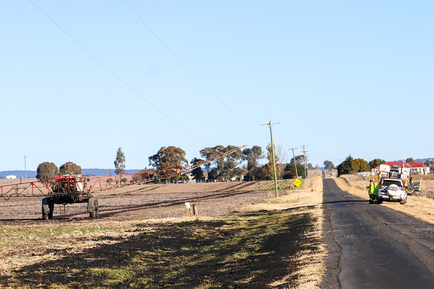 Police and fire crews were quick to arrive on scene, with a grass fire caused by the impact between the spray prig and powerline extinguished quickly.