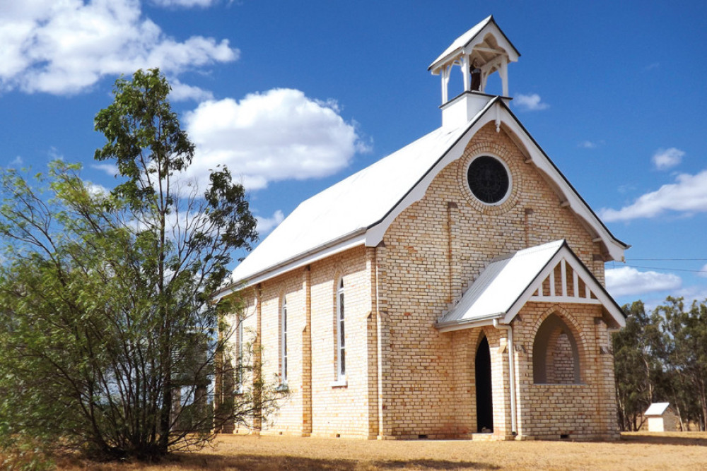 Deuchar Church Goes For High Price - feature photo