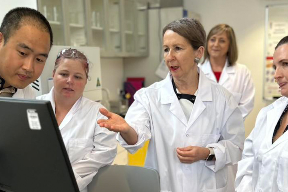 Minister for Training and Skills Development Di Farmer checks out the new laboratory at Toowoomba TAFE.