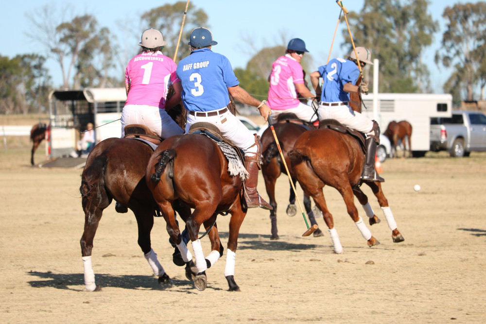 The A Grade Final for the Downs Shield between Downs Raff and Downs Hooper Accountants was a close contest that saw the team in blue snatch victory.