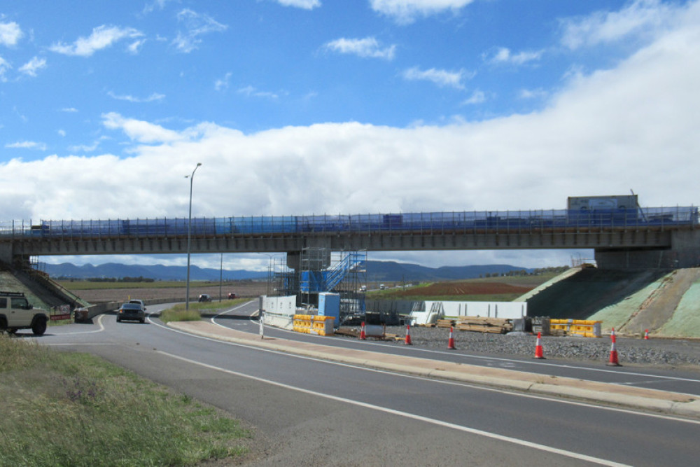 Eight Mile Overpass Takes Shape - feature photo