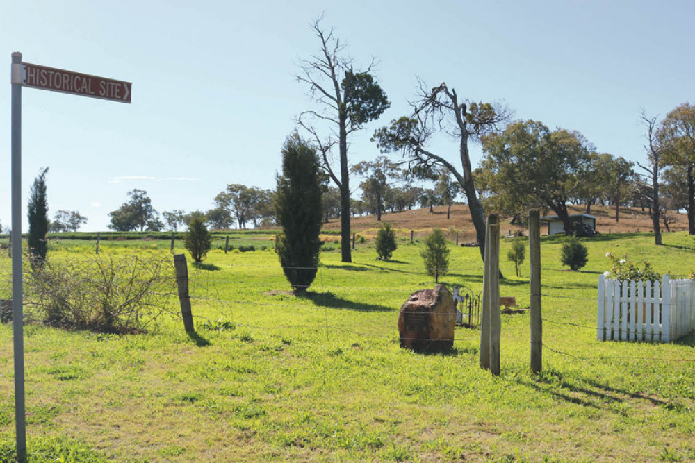 The entry to Headington Hill Heritage Acre.