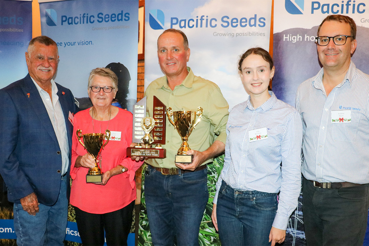 Jason Mundt of Mundalee Grains at Yandilla was named Farmer of the Year at the Pacific Seeds Agents and Industry Christmas Party last week. Pictured from left are Bill Smith (Territory Manager - Pacific Seeds), Colleen Mundt, Jason Mundt, Ally Brosnan (Pacific Seeds), Andrew Short (Pacific Seeds Managing Director).