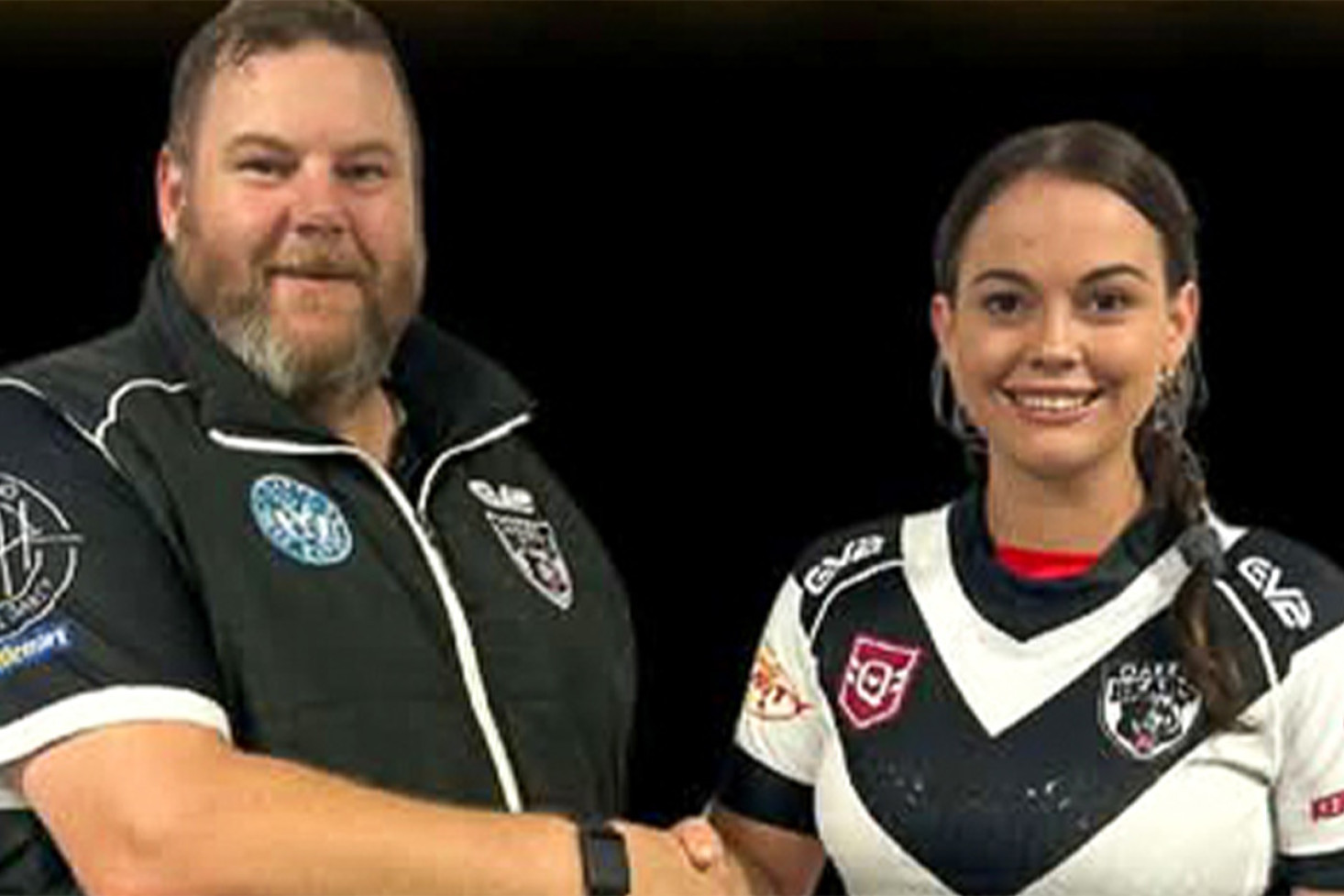 Bears President Jason Shannon with women’s captain Grace McLauchlan.