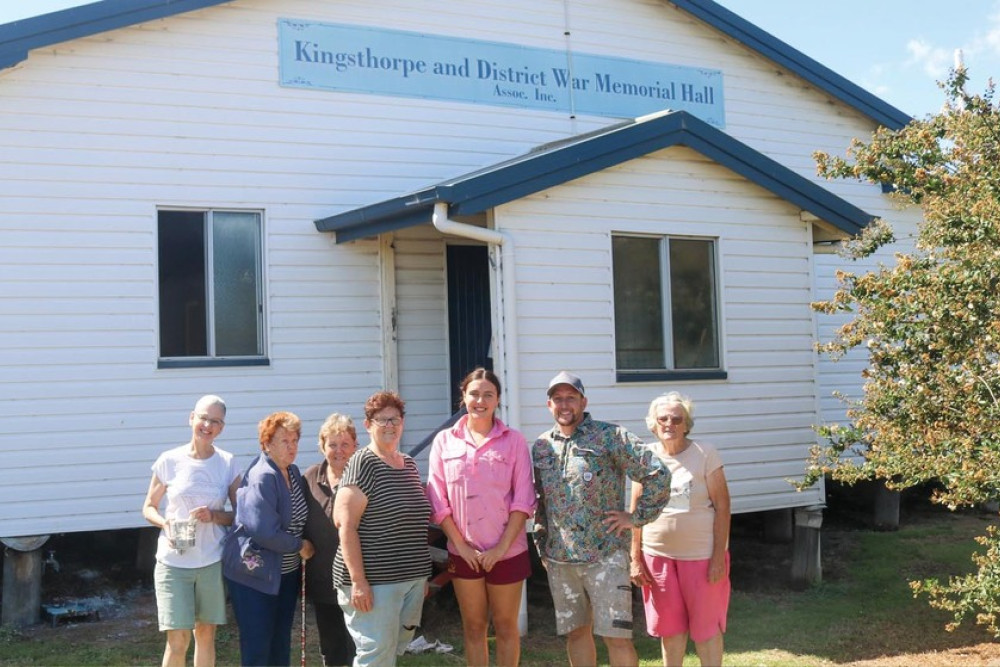 ABOVE: Members of the Kingsthorpe War Memorial Hall Committee and Kingsthorpe QCWA branch with local residents Audrey Herridge (third from right) and Jesse Noonan (second from right).