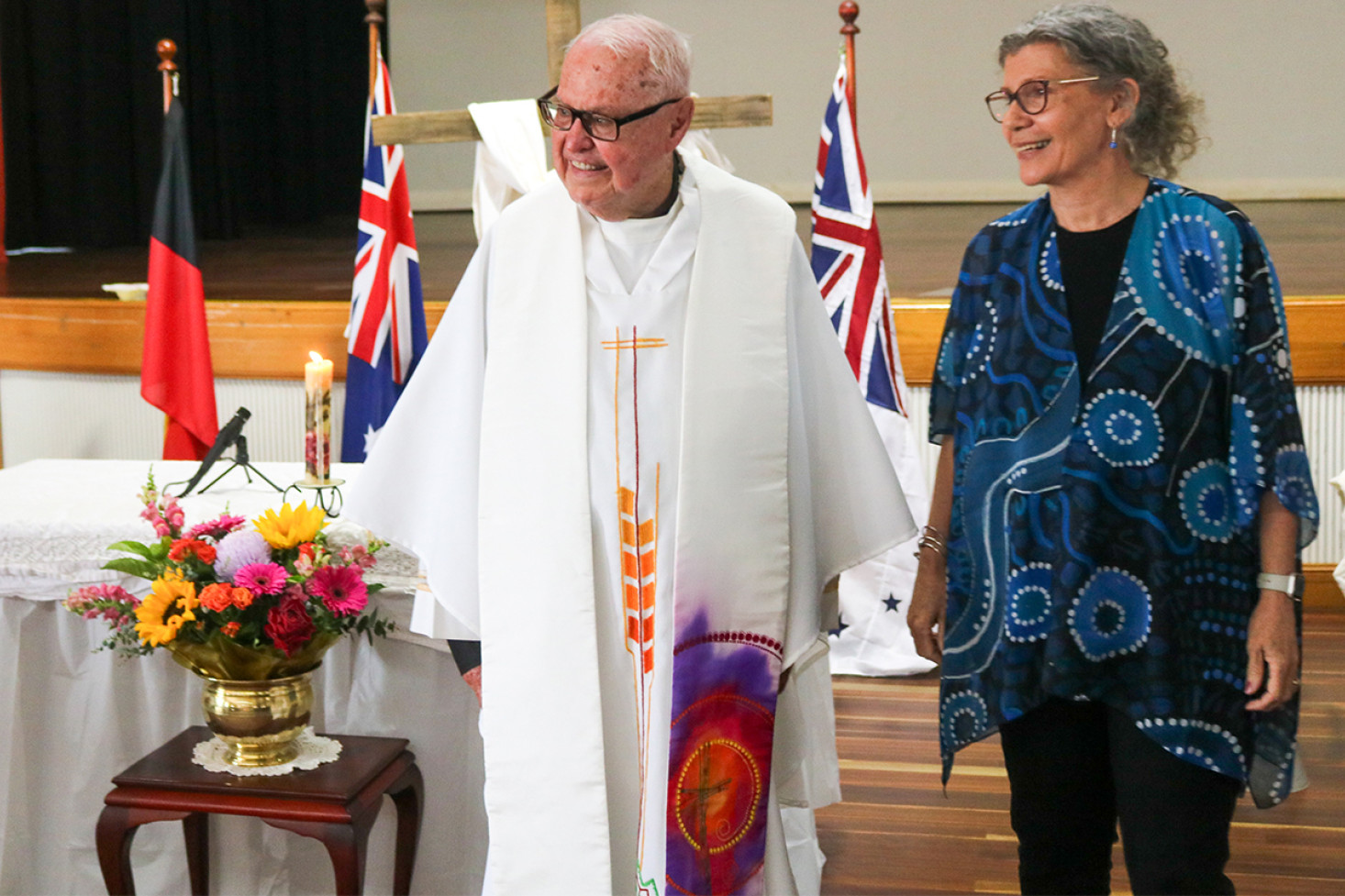 Father Kerry Costigan was presented with a special stoll by his cousin Helen Bachmann.