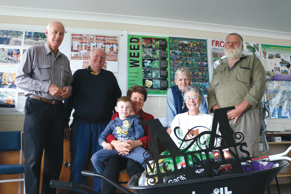 Graham Cooke, Trevor Cockburn, Betty and Max Richter, Diane Meredith, Rosalie Jeffrey and Brett Evans.