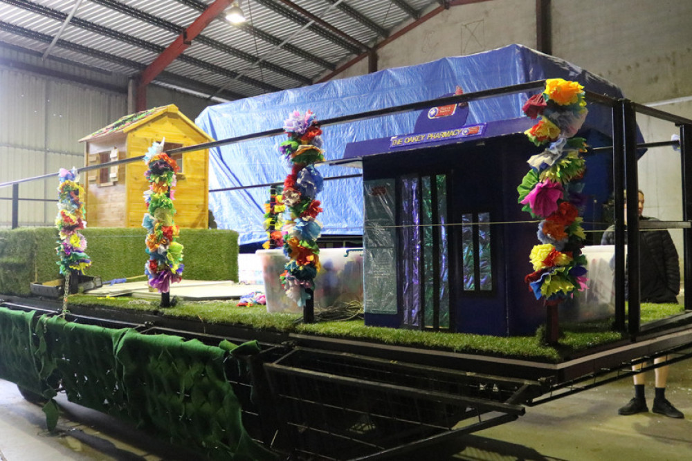 Oakey Float almost complete! - feature photo