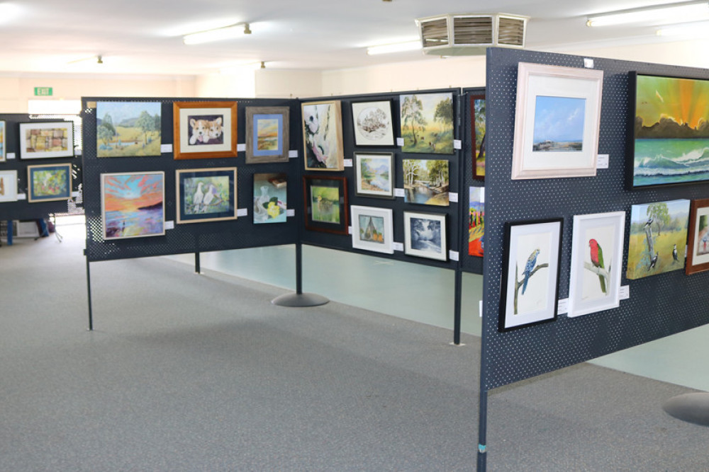 Funding totalling $3,000 for Pittsworth Art Group includes seating for their art gallery.