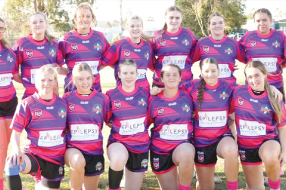 Danes Under 17 girls in their Charity Day jerseys.