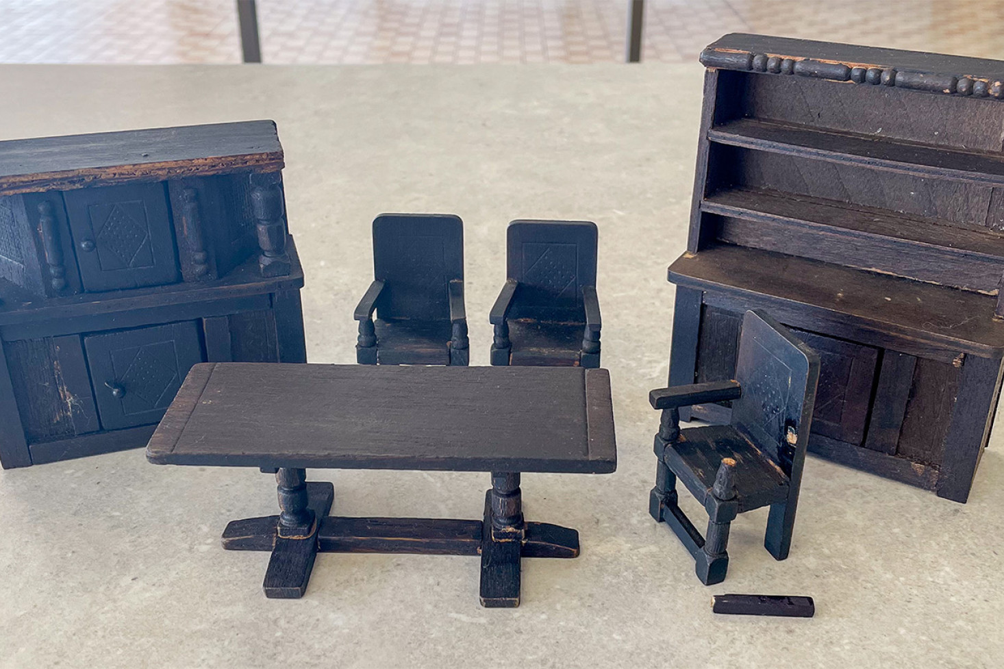 RSL receive unique handcrafted item - feature photo