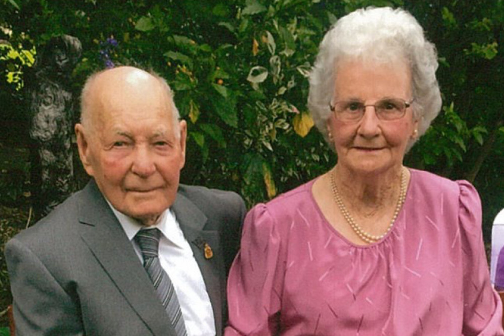 Les and his wife Sheila.