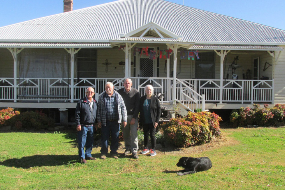 Darryl Frizzell, Vince Nolan, John Marshall and Judy Lyell at Vince and Lorraine Nolan’s home at Ellinthorp.