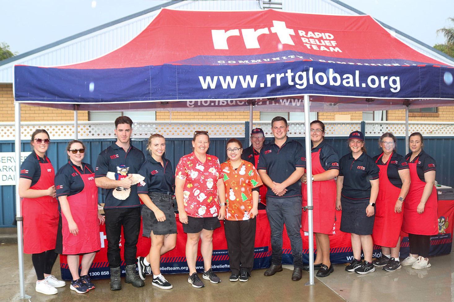 Toowoomba’s Rapid Relief Team with McLean Care CWA House’s Sharra and Michelle.