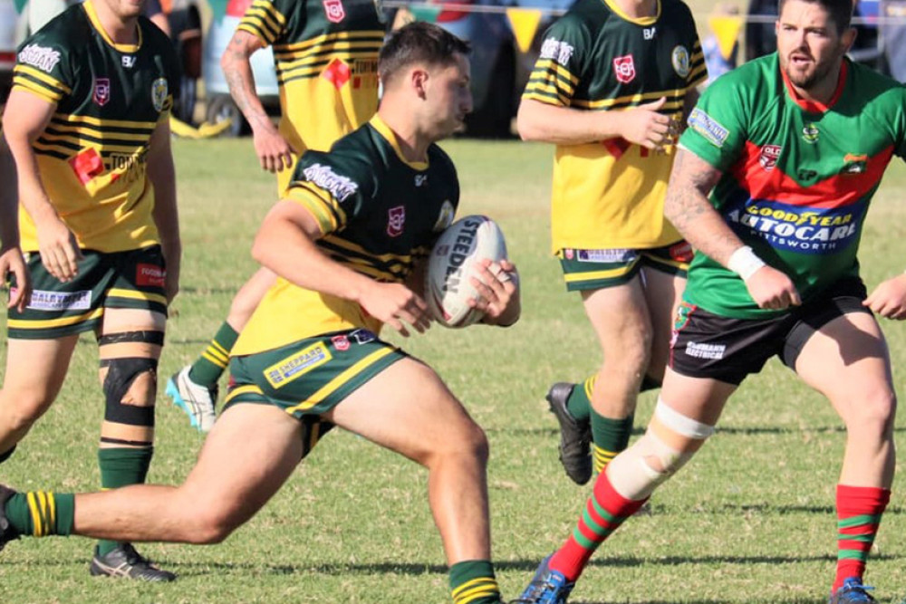 Front-rower Tim Duggan on the fly in Wattles 32 – 12 Reserve Grade victory over the Pittsworth Danes at Platz Oval on Saturday. Photo, Bonnie W