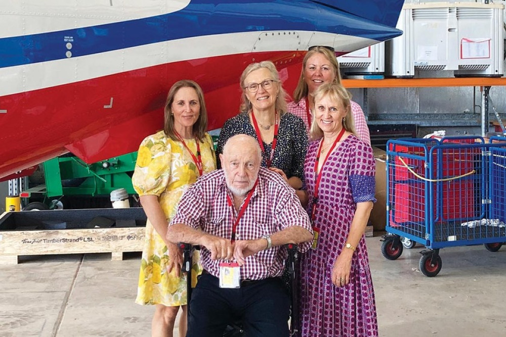 Trevor Saal and his daughters Amanda Burcher, Meredith Lovegrove, Kate Chapman and Leigh Glasser were taken on a tour of the Royal Flying Doctor Service Operational Base in Brisbane.