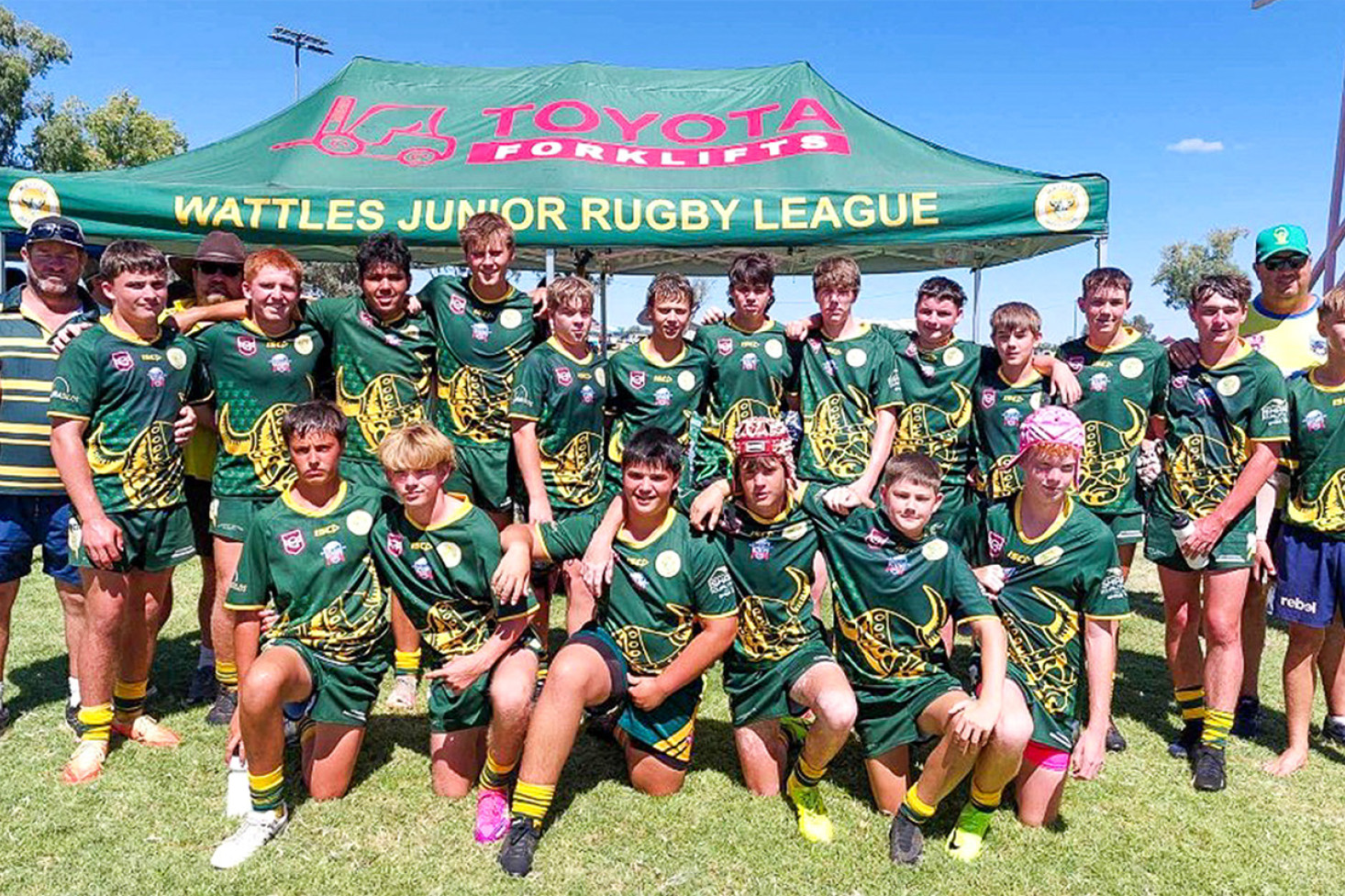 2025 Wattles Warriors Under 16 Adrian Vowles Carnival Team - (From Left – Back) Lee Schwenke (Coach), Caleb O’Neil, Darren O’Neil (Trainer), Joe Llewellyn, Jaylan Fuller, Zac Wheeldon, Nash Schwenke, Orry Gilmore, Bailey Naumann, Angus McArthur, Riley Fitzgerald, Marty May, Will Peters, Ben Rauchle, Adam May (Trainer), Jo Jo Beresford. (Front) Ty Betts, Cooper Locke, Lawson Slater, Don Kirby, Jonte May, Zavier Dalsanto. (Absent) Toby Cruickshank, Will Bishop.