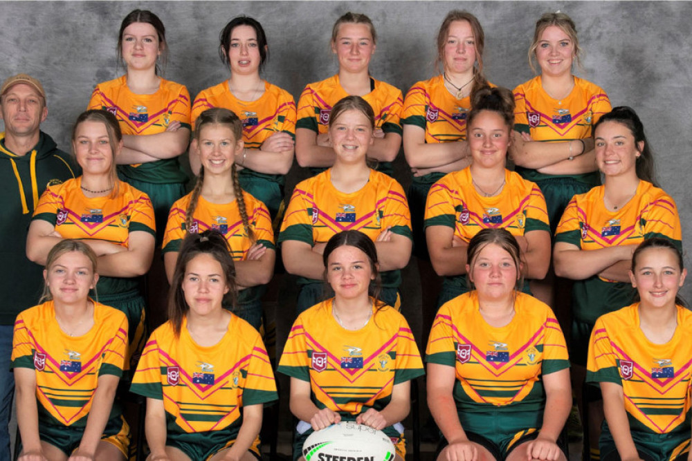 Wattles Under 17 Ladies League Tag team members. Front: Abbey Monckton, Billy-Leigh Gorringe, Matilda Baty, Xeva Hicks, Teeah Davis. Middle: Dan Wallis (Coach), Piper Brady, Alexandria Gilmore, Georgia Bishop, Stephanie Lyons, Reagan McMillan. Back: Hannah McElhone, Porscha Mathie, Minnie Shephard-Picton, Tayah Wallis, Auburney Miller. Photo, J.D. Sporting Photography